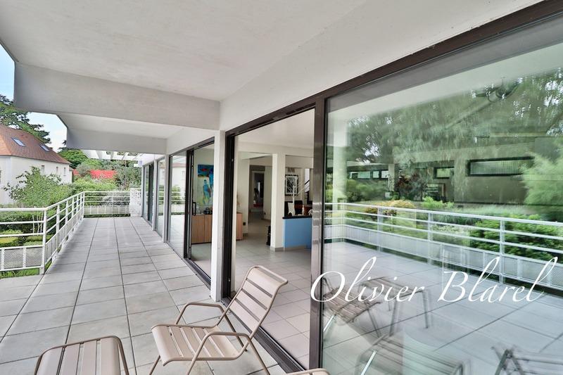 Maison d'architecte - 237 m² - 8 pièces