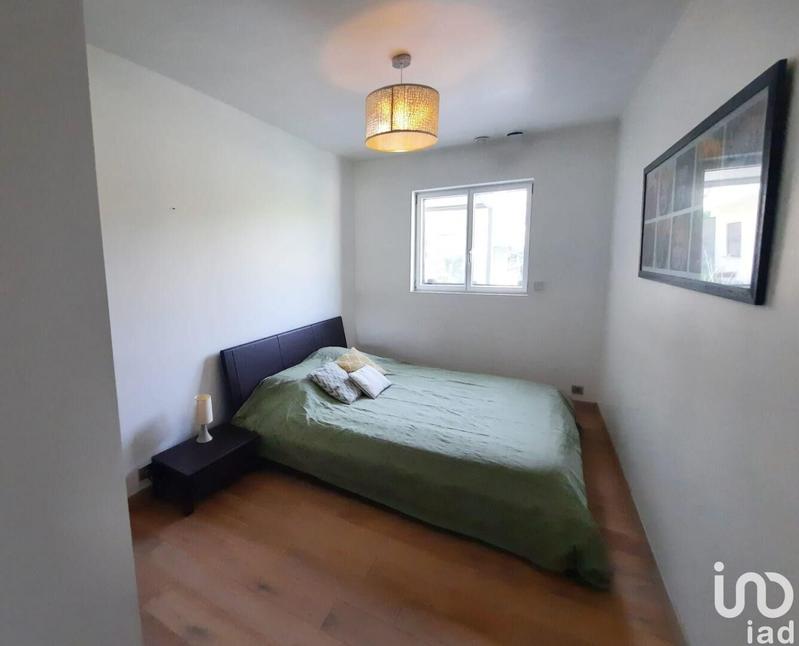 Maison - 180 m² - 5 pièces