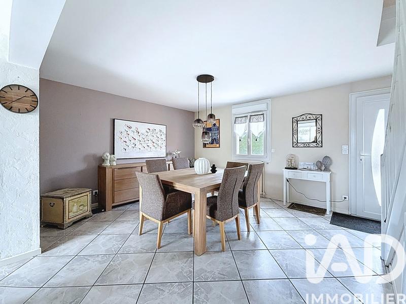 Maison - 113 m² - 6 pièces