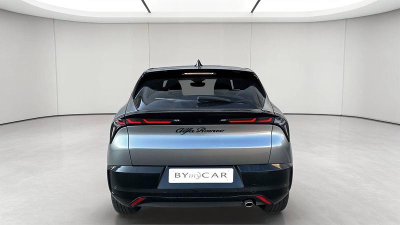 Alfa Romeo Junior 1.2 Ibrida 145 ch eDCT6 Q4 Premium