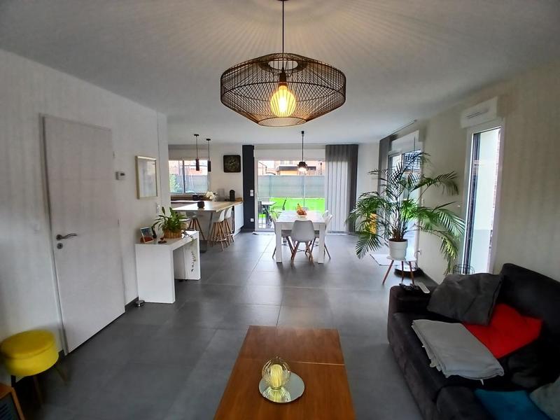 Maison - 142 m² - 6 pièces