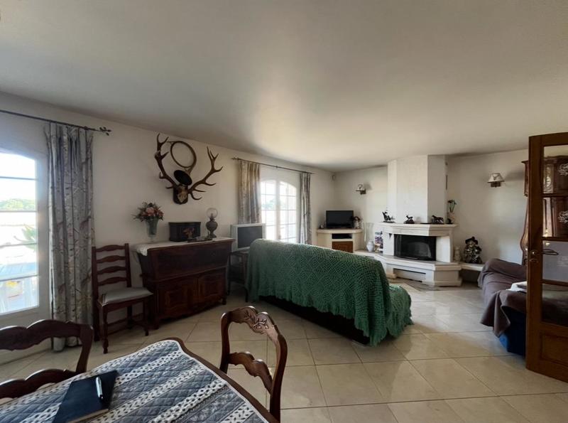 Demeure - 284 m² - 5 pièces