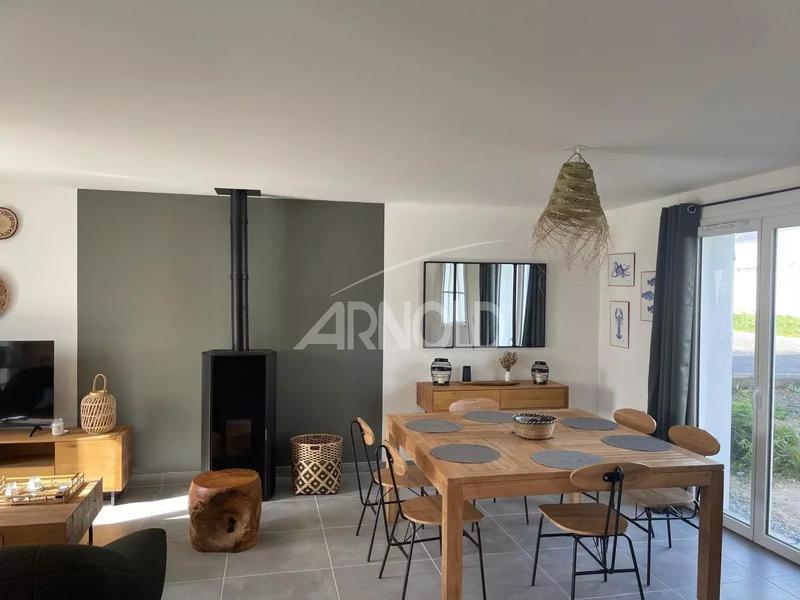 Maison - 91 m² - 4 pièces