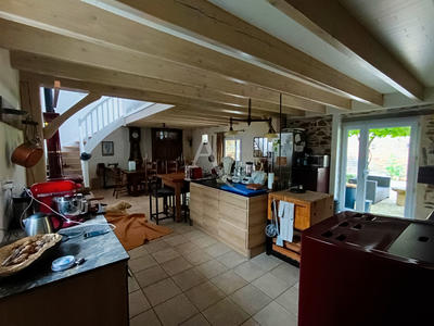 Maison - 173 m² - 7 pièces