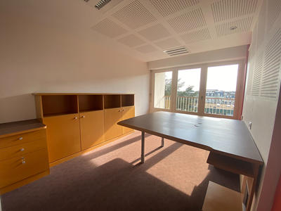 Bureau - 112 m²