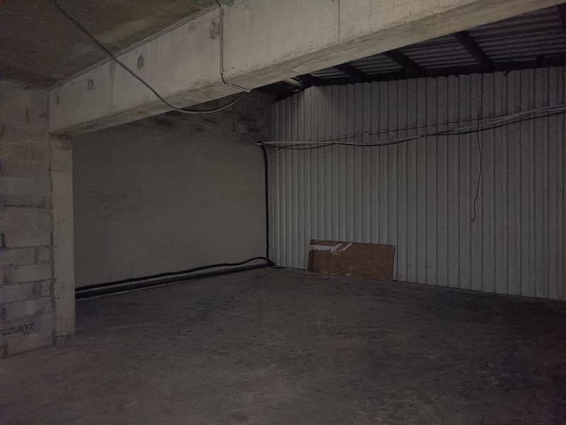 Local commercial - 1 198 m²