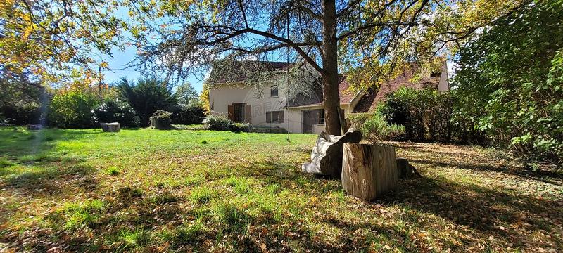 Maison - 195 m² - 7 pièces