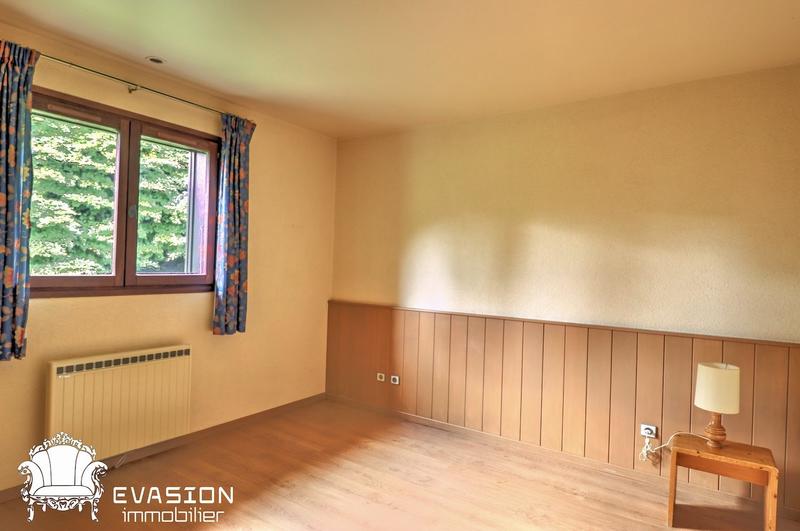 Châlet - 200 m² - 8 pièces