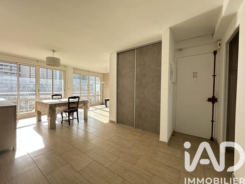 Appartement - 71 m² - 3 pièces