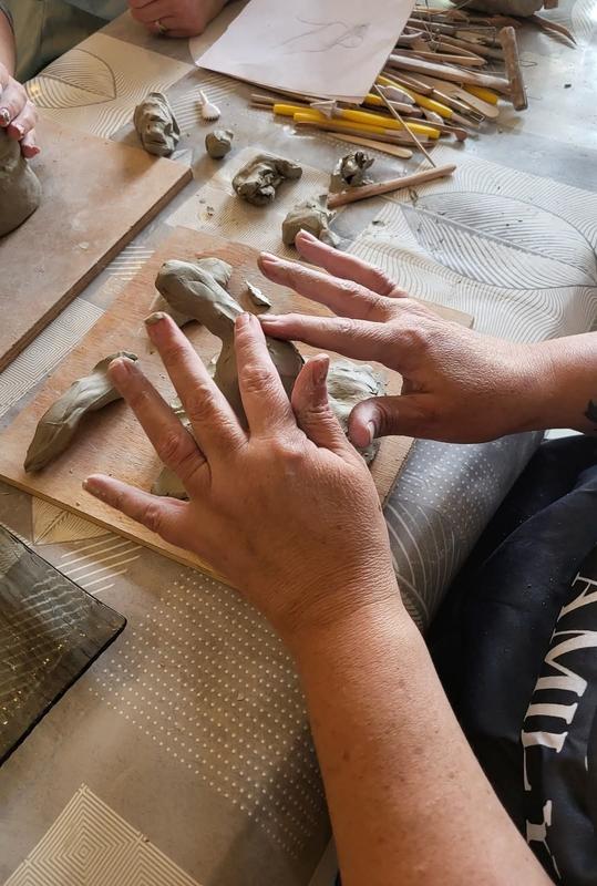 Stage mensuel de modelage d'argile (adulte)