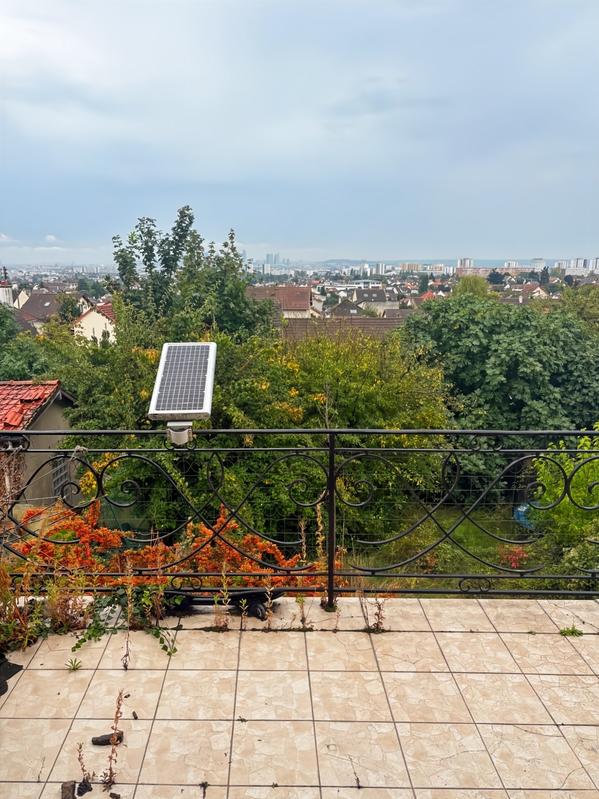 Maison - 240 m² - 7 pièces