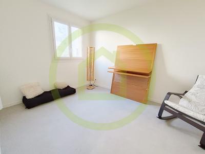 Appartement - 82 m² - 5 pièces