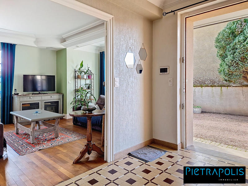 Maison - 178 m² - 6 pièces