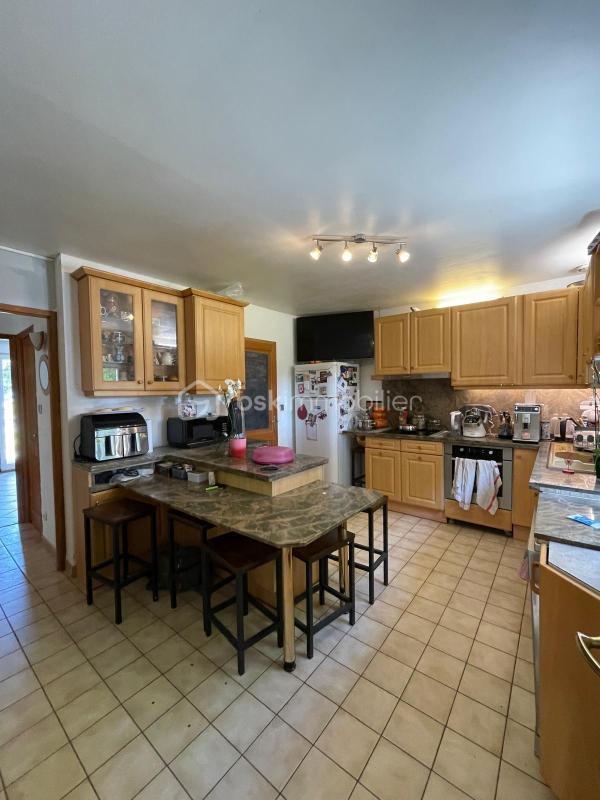 Maison - 147 m² - 6 pièces