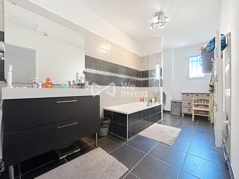 Villa - 101 m² - 4 pièces