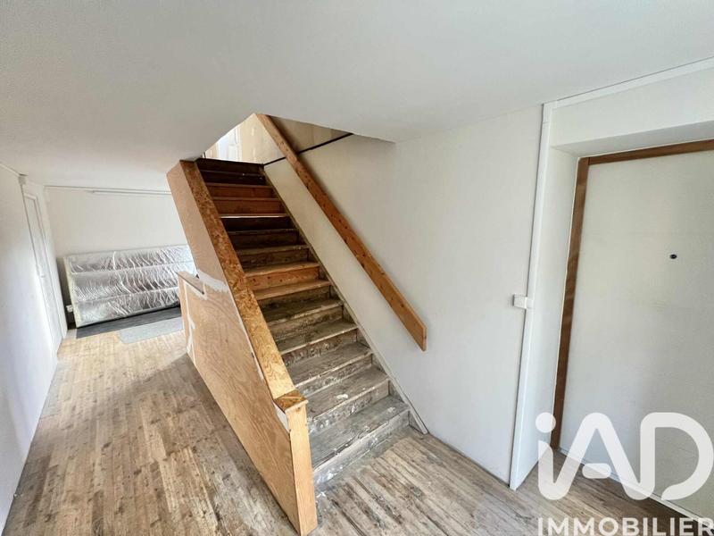 Maison - 558 m² - 20 pièces
