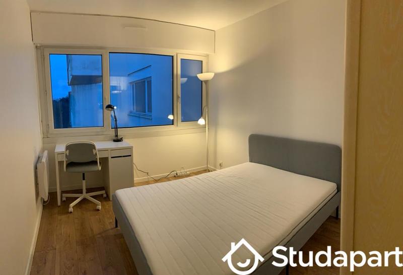 Chambre - 10 m² - 1 pièce