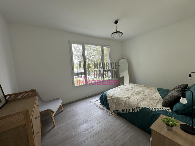 Appartement - 85 m² - 4 pièces