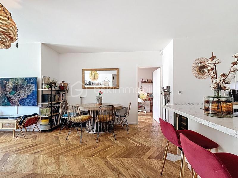 Appartement - 70 m² - 3 pièces