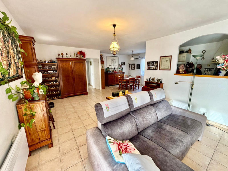 Villa - 137 m² - 4 pièces