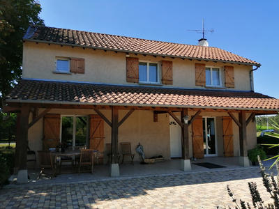 Maison - 150 m² - 5 pièces
