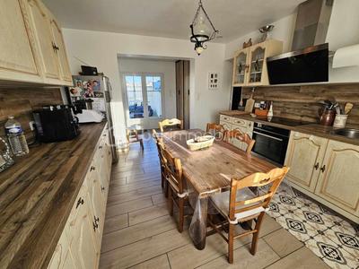 Maison - 153 m² - 7 pièces