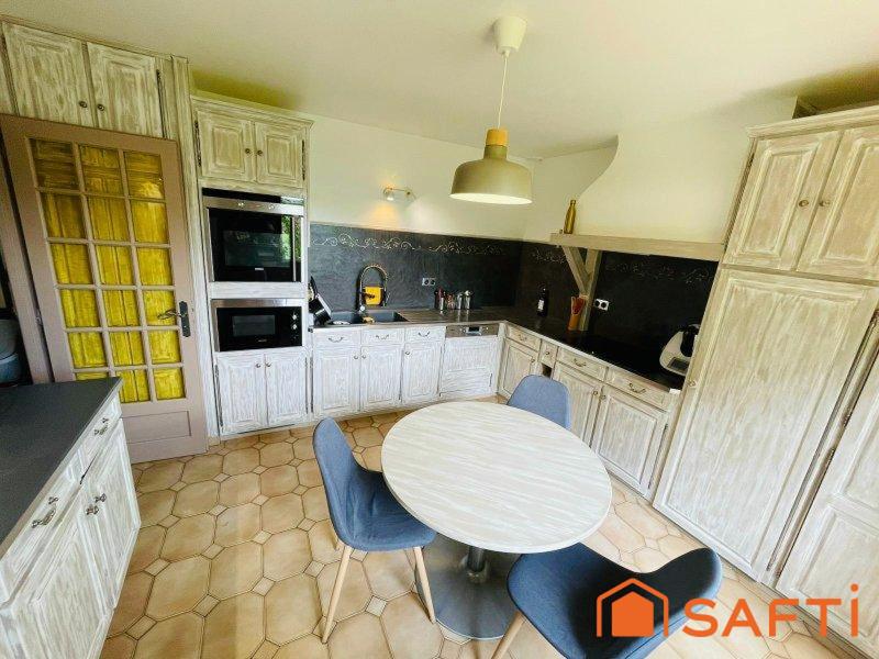 Maison - 135 m² - 5 pièces