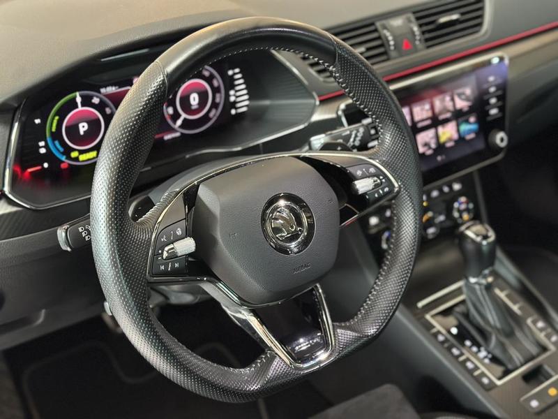 Skoda Superb Combi IV Break Sportline Phev 218 Ch - Full options Tva