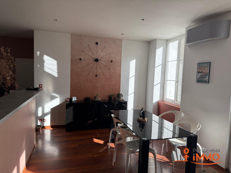 Appartement - 107 m² - 5 pièces
