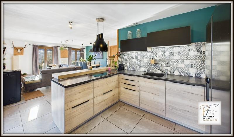 Maison - 102 m² - 5 pièces