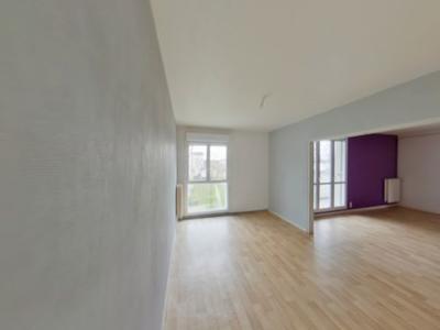 Appartement - 102 m² - 4 pièces