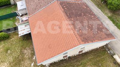 Grange - 200 m² - 2 pièces