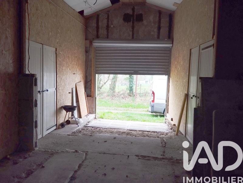 Maison - 360 m² - 1 pièce