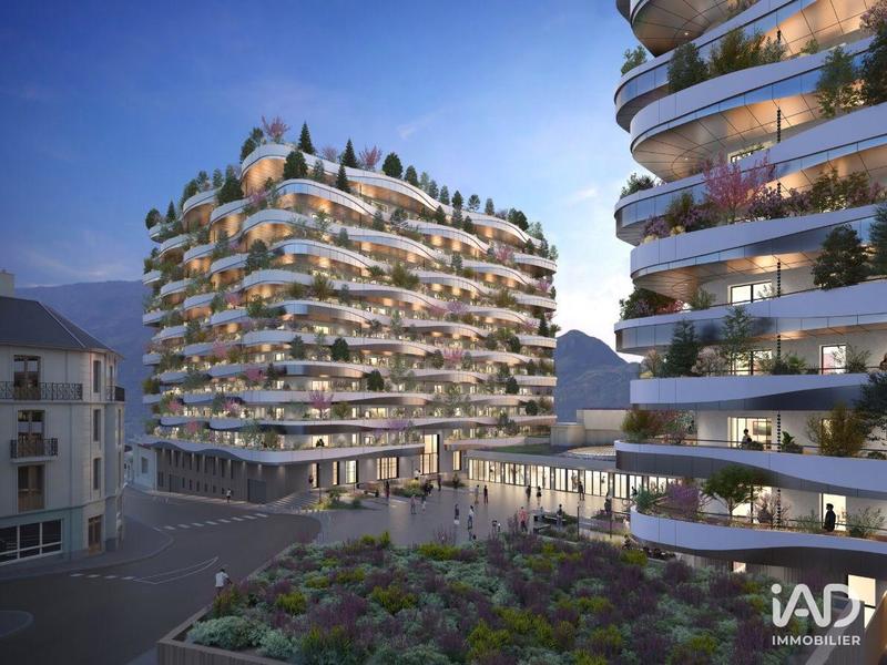 Appartement - 236 m² - 6 pièces