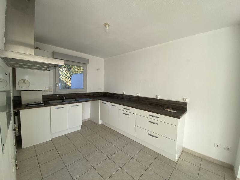 Appartement - 92 m² - 4 pièces