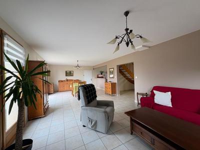 Maison - 127 m² - 5 pièces
