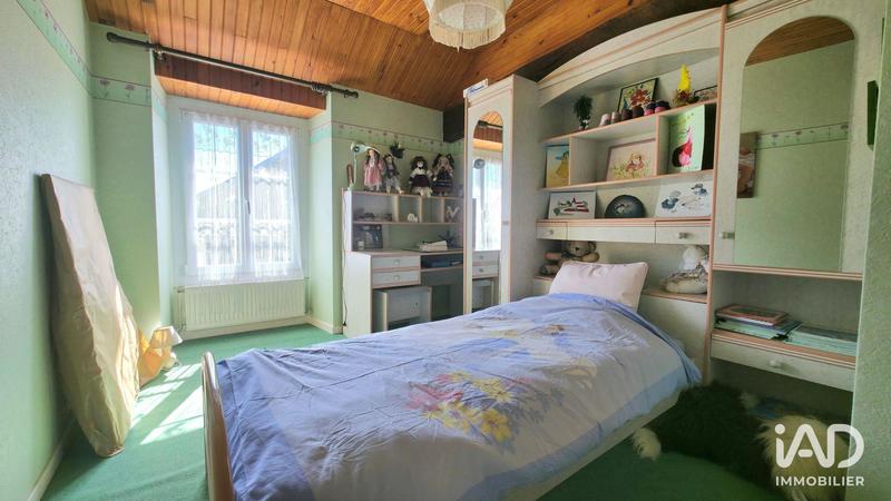 Maison - 180 m² - 6 pièces