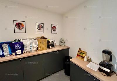 Bureau - 80 m²