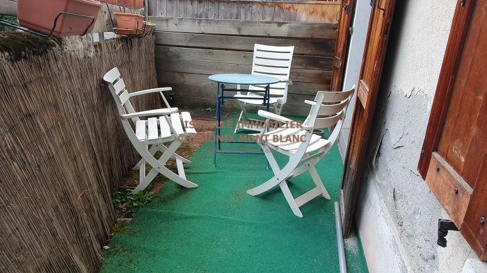 Maison traditionnelle - 174 m² - 7 pièces