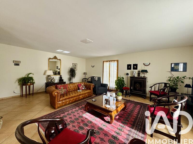 Maison - 135 m² - 4 pièces