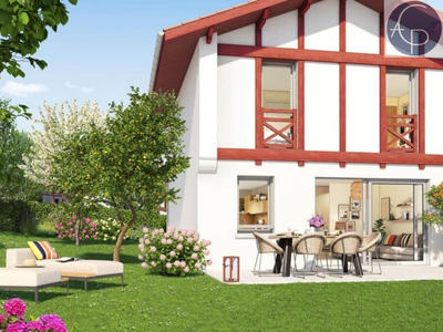 Maison - 91 m² - 4 pièces