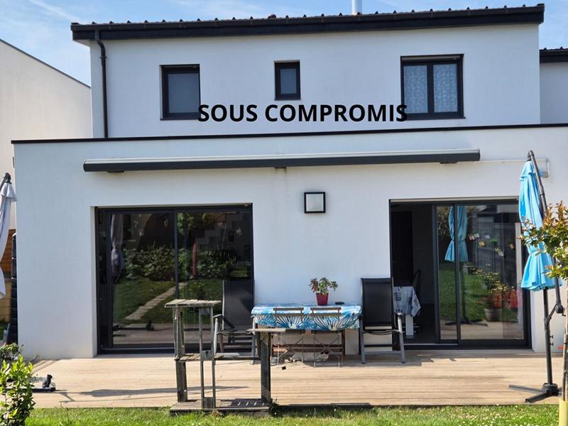 Maison - 136 m² - 6 pièces