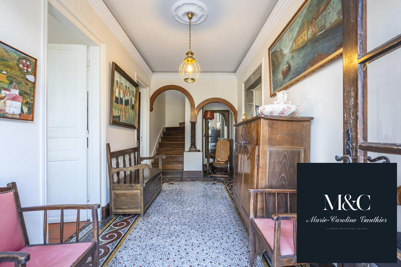 Appartement - 178 m² - 5 pièces