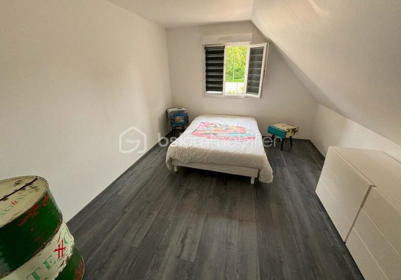 Maison traditionnelle - 168 m² - 6 pièces