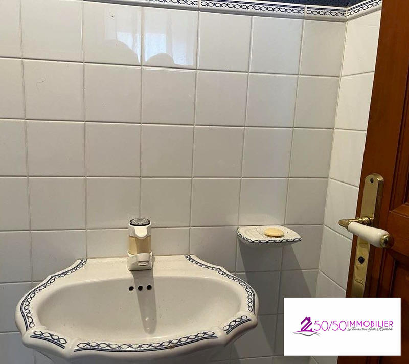 Maison ancienne - 250 m² - 9 pièces