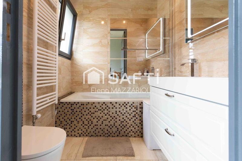 Maison - 156 m² - 7 pièces