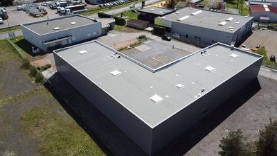 Local d'activité / Entrepôt - 298 m²