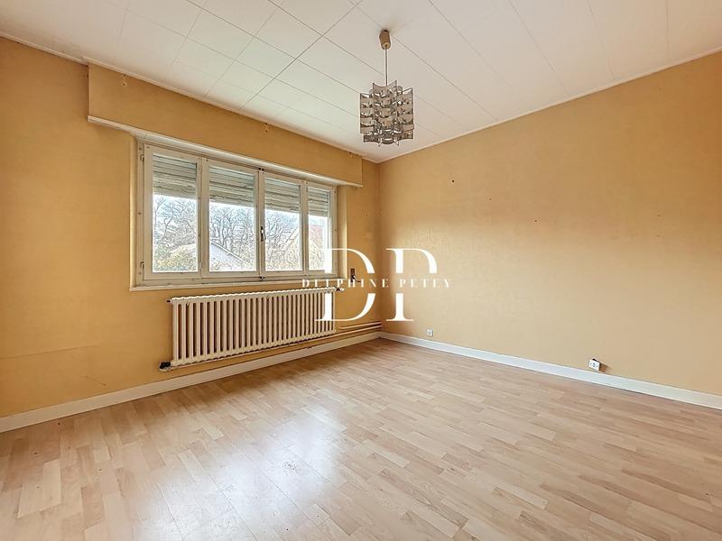 Maison - 176 m² - 6 pièces