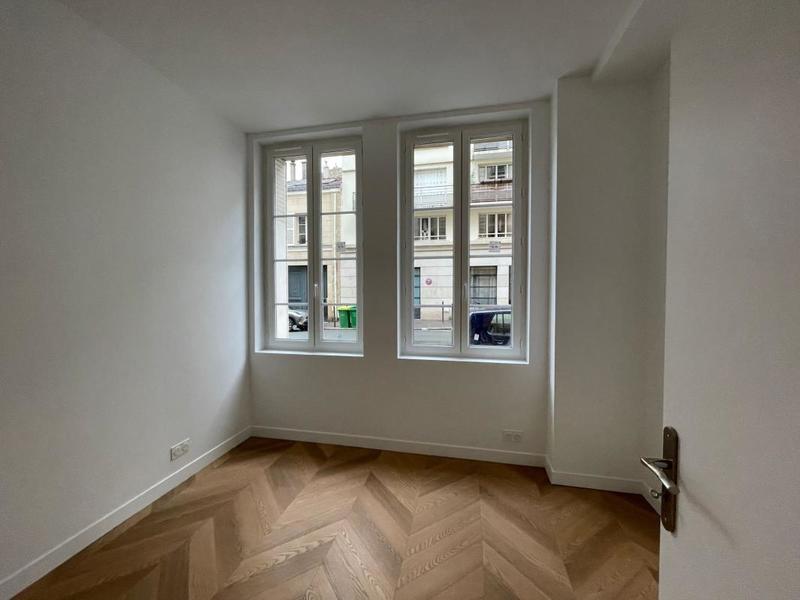 Appartement - 82 m² - 2 pièces