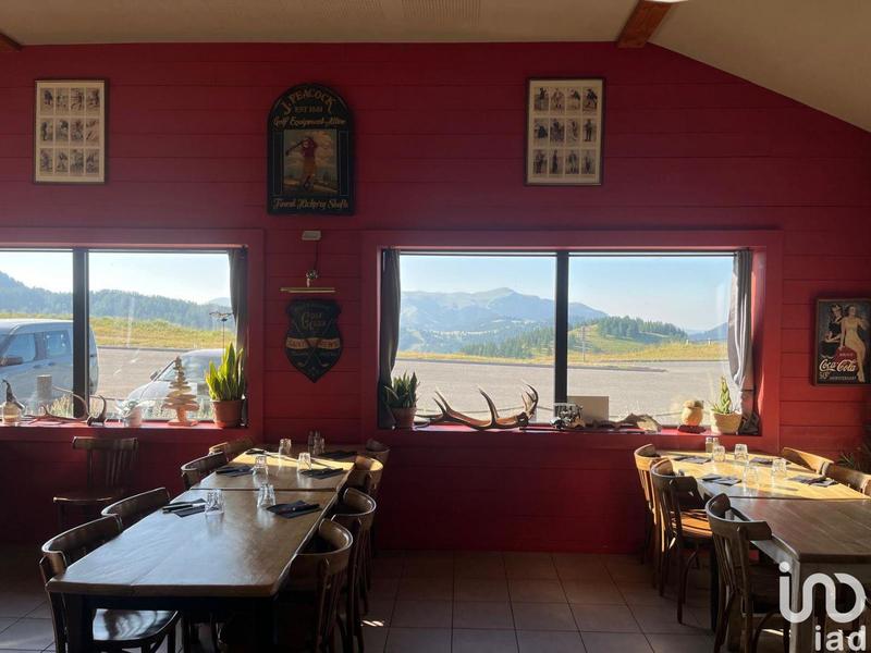 Local commercial - 157 m²